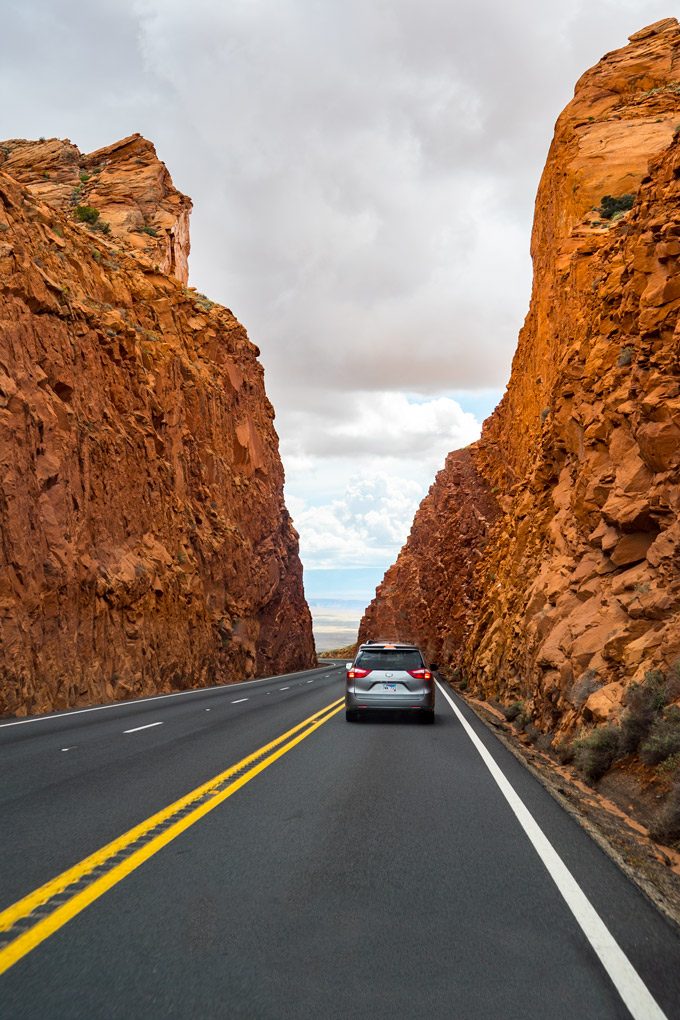 Driving between Sedona and Page, Arizona