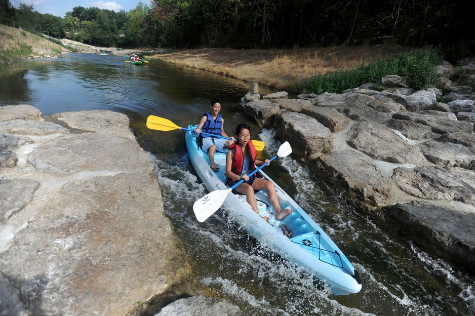 http://www.annarbor.com/news/water-levels-keep-kayakers-and-tubers-moving-on-reopened-argo-cascades/